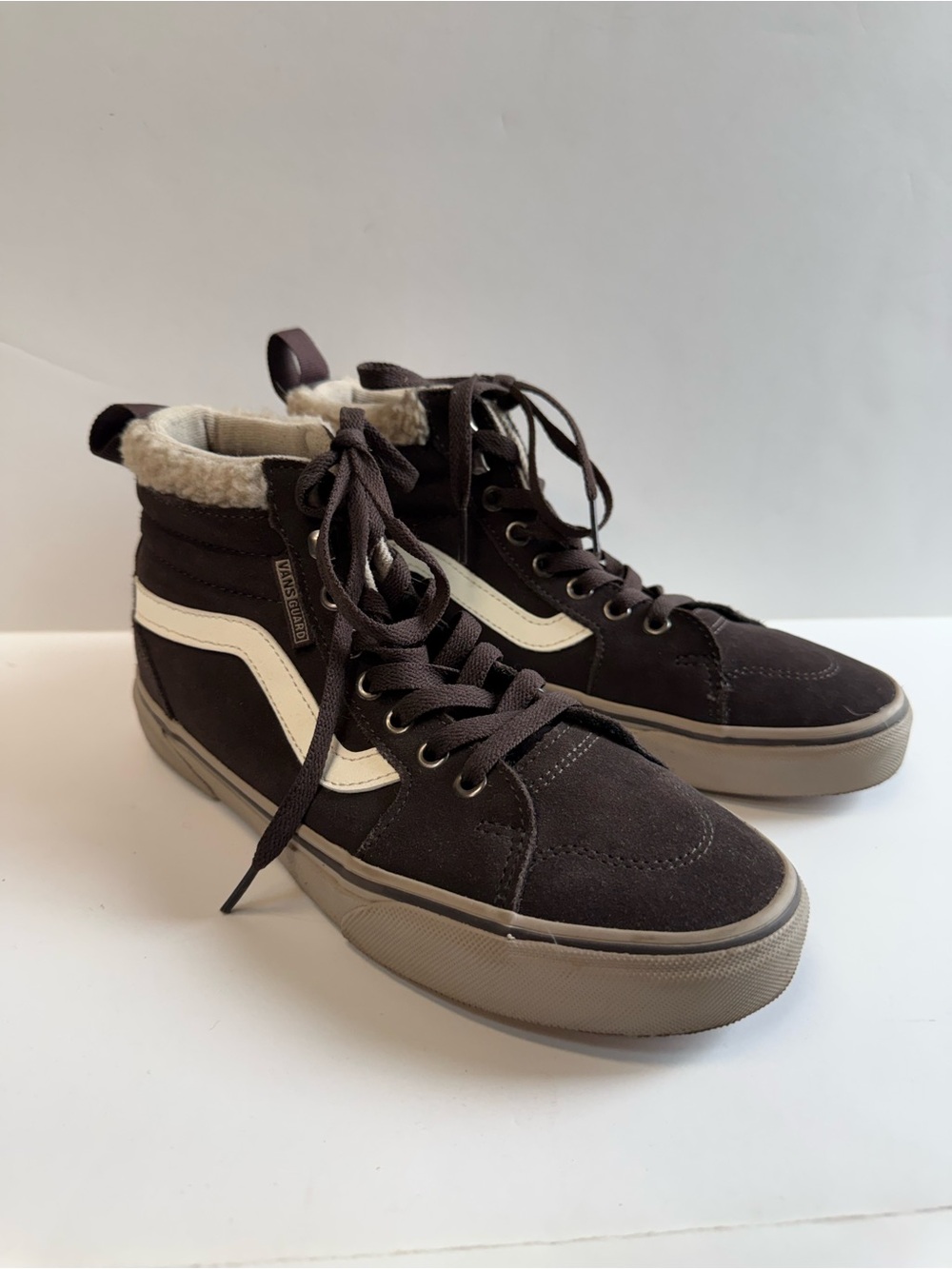 Vans chukka Brown High-Top Suede Sneakers with Cream Side Stripe and Sherpa trim
